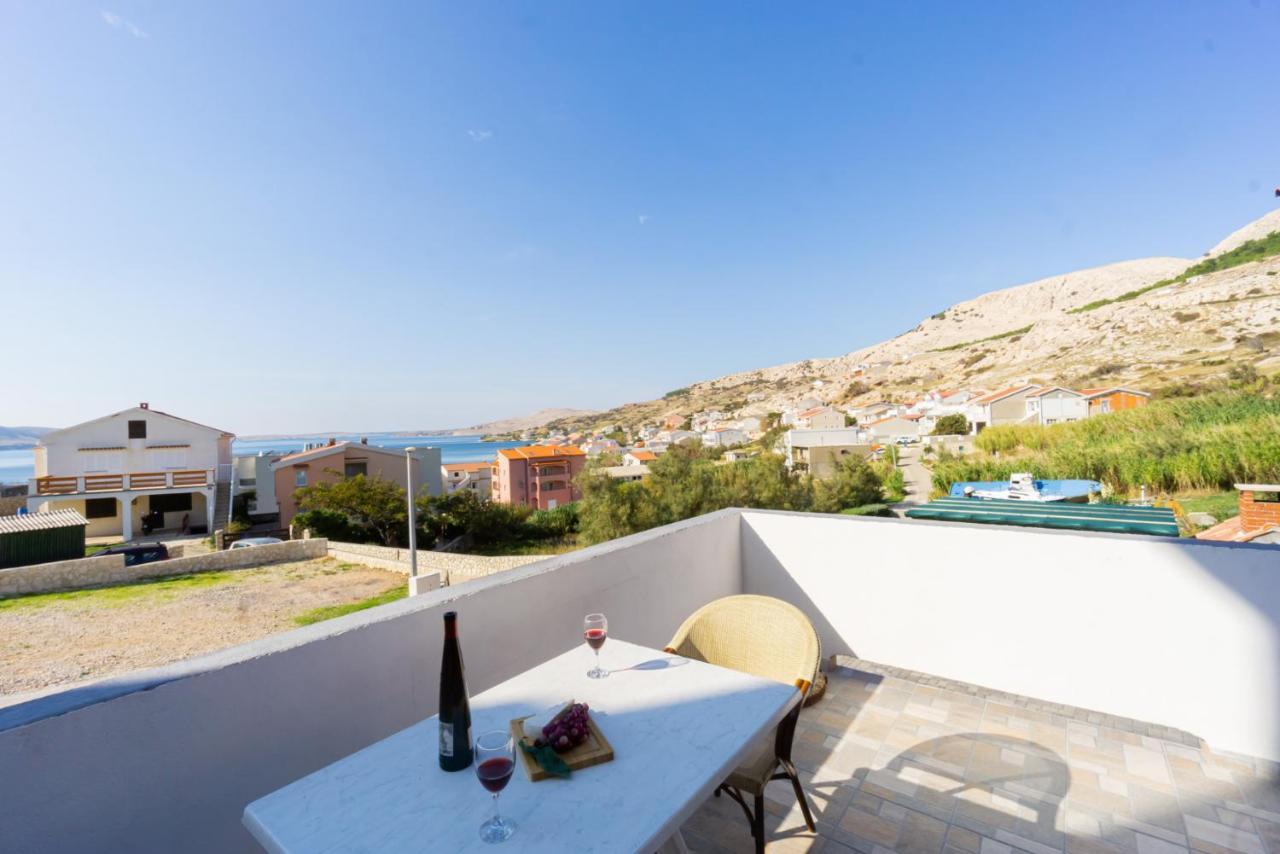 Kob Orog Good Location With Sea Views And Modern Decor Apartment Metajna Ngoại thất bức ảnh