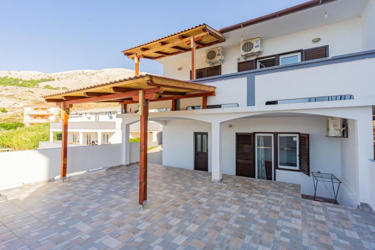 Kob Orog Good Location With Sea Views And Modern Decor Apartment Metajna Ngoại thất bức ảnh