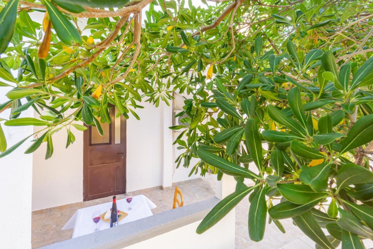 Kob Orog Good Location With Sea Views And Modern Decor Apartment Metajna Ngoại thất bức ảnh